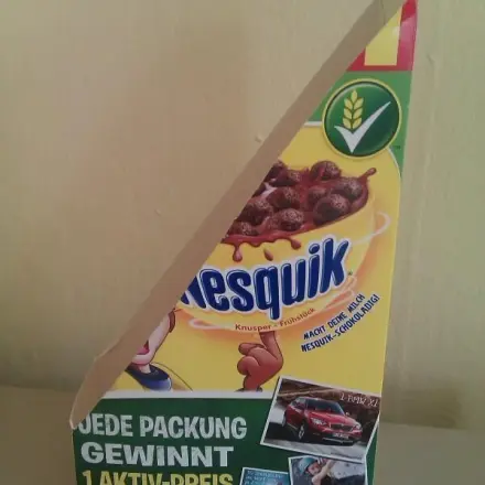 Zeitschiften-Sammler aus Cornflakes Packung basteln