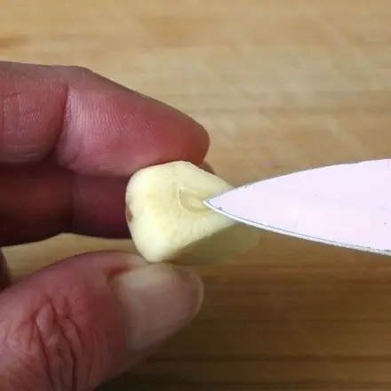 Unangenehmen Knoblauchgeruch vermindern