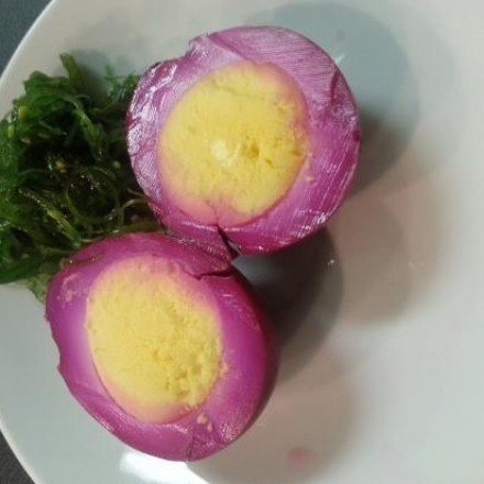 Pikante rote-Bete-Eier: für Ostern und für alle Tage