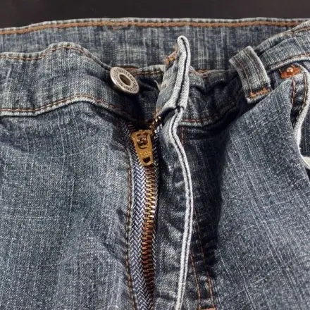 Kleidung beim Waschen vor Schaden bewahren