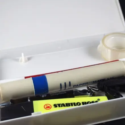 Alte Videohüllen: Aufbewahrungsplatz für allerlei Kleinkram