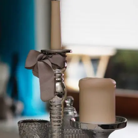 Wachs auf Tellern und Glasgeschirr entfernen