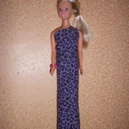 Kleidung für Barbie Puppe ganz einfach hergestellt