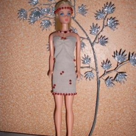 Kleidung für die Barbie Puppe aus elastischer Binde herstellen