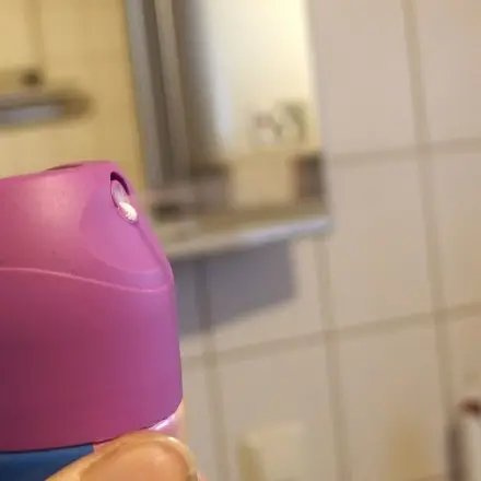 Haarspraynebel im Bad vermeiden