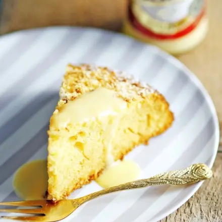 Eierlikörkuchen (wird eigentlich nie trocken!)