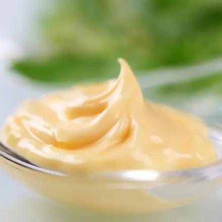 Mayonnaise - salmonellensicher aus gekochtem Eigelb