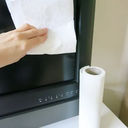 Fernsehbildschirm richtig reinigen