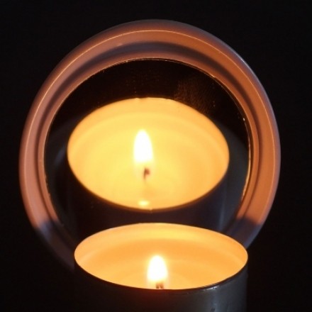 Festliche Beleuchtung - doppelt schöner Kerzenschein