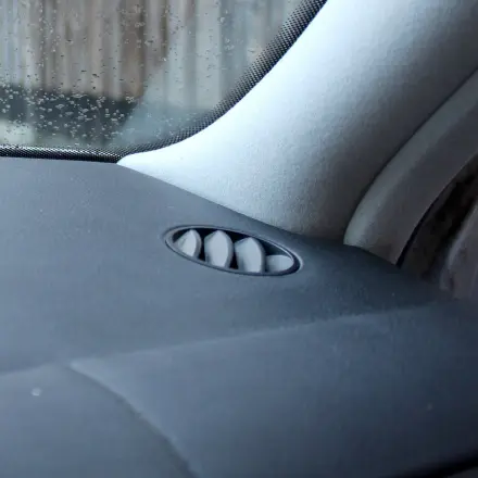 Schwer zugängliches Duschkabinen-Glas oder Autoscheiben reinigen