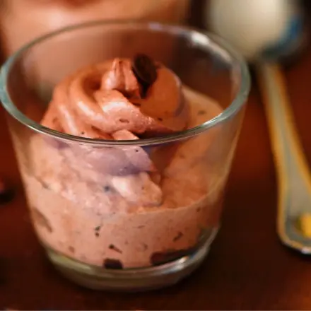 Schokoladen-Brownie-Eis