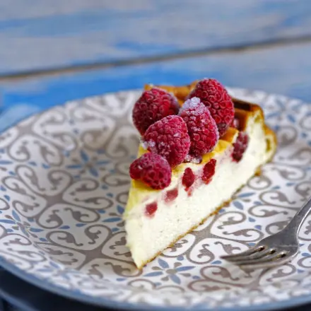 Himbeer-Melisse-Käsekuchen ohne Boden