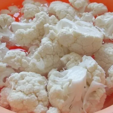 Blumenkohl und Broccoli ohne Insekten