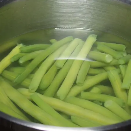 Grüne Gemüse - farbstabil durch Kaiser Natron