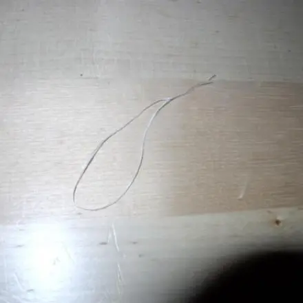 Dicken Faden leicht einfädeln: Mit Zahnseide