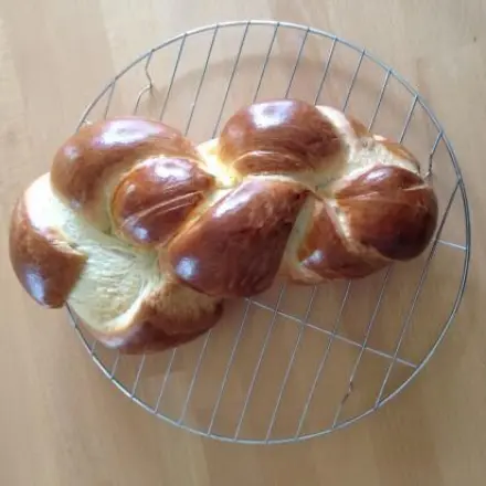Butterzopf aus der Schweiz