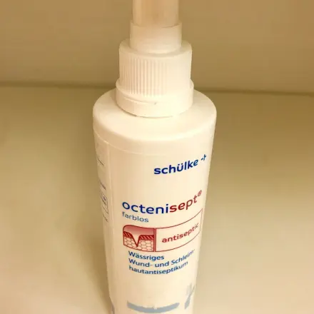 Octenisept gegen Pickel