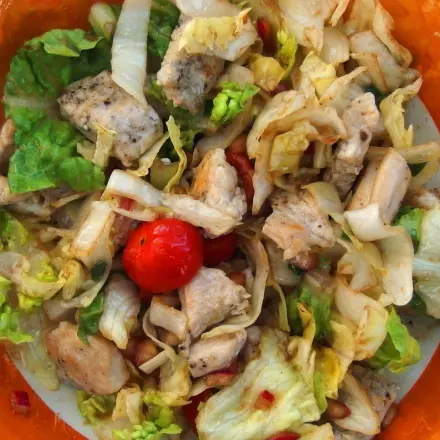 Flohmarktschnäppchen für Kuchen & Salat auf großen Festen