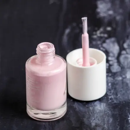 Nagellack länger flüssig halten