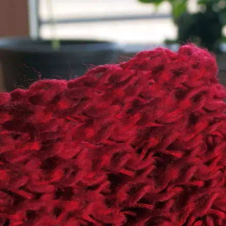 Woll- oder Cashmere Schal schonend reinigen