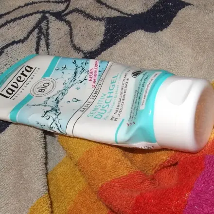 Duschgel- oder Shampooreste zum Händewaschen