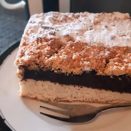 Apfel-Quark-Mohnkuchen mit Streuseln