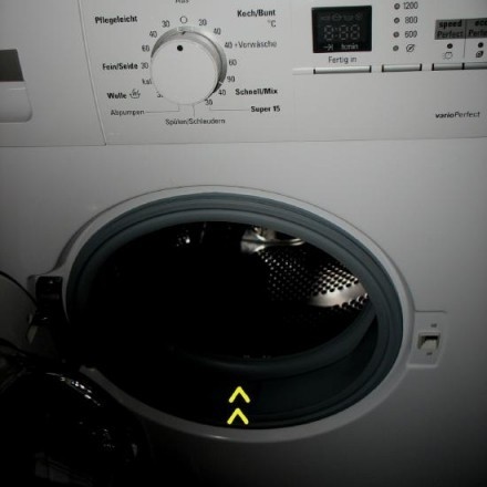 Gummidichtung der Waschmaschine pflegen