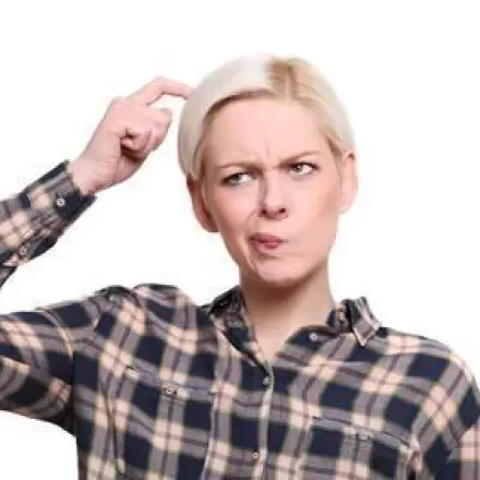 Kurzhaarfrisur aufpeppen