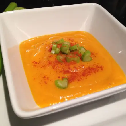 Kürbissuppe mit Kokosmilch und Kreuzkümmel
