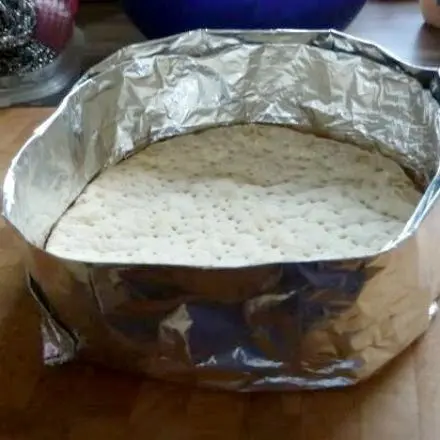 Tortenring selber machen aus Alufolie