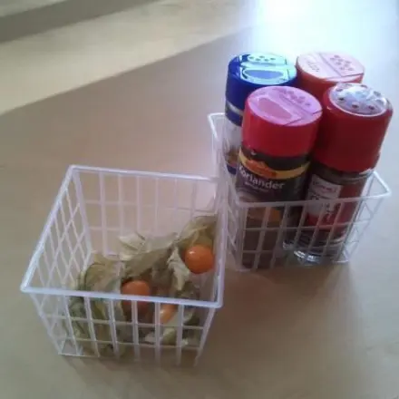 Gewürze platzsparend und übersichtlich verstauen