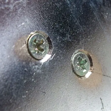 Zerstörte Schrauben einfach entfernen