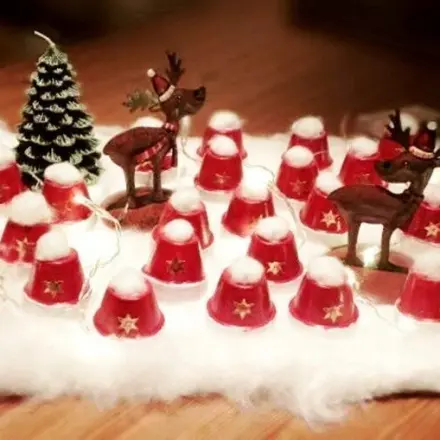 Adventskalender aus Mini-Blumentöpfchen