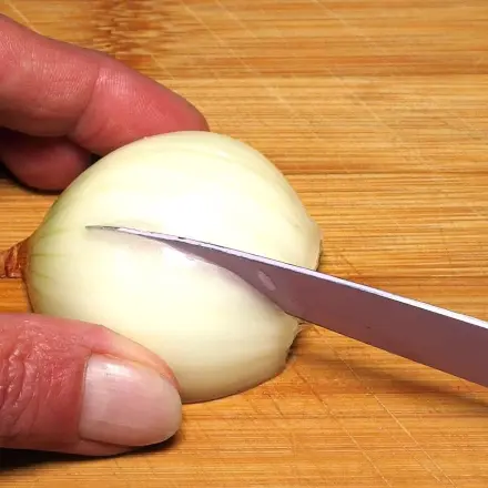 Zwiebel schnell schneiden