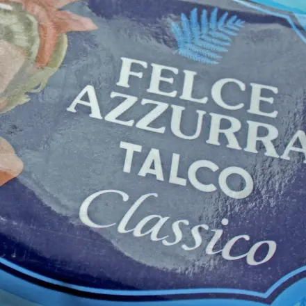 Fettflecken auf Seidenkrawatten