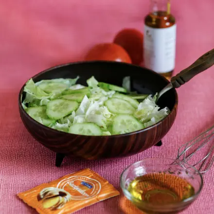 Salatsauce emulgiert besser