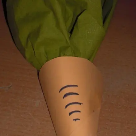 Möhren-Servietten für Ostern