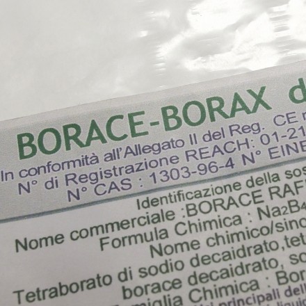 Borax gegen Silberfische
