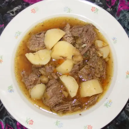 Rindfleischtopf mit Thymian