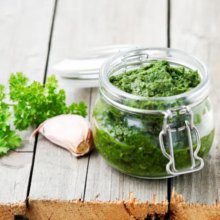 Knoblauch-Petersilien-Pesto