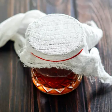 Fruchtfliegenfalle: Fruchtfliegen fangen mit Whisky