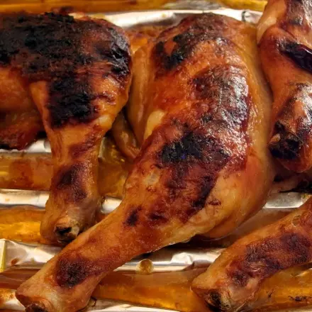 Hähnchenschenkel extra knusprig