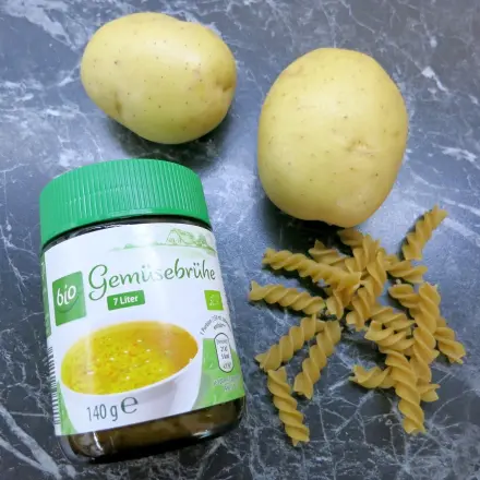 Kartoffeln und Nudeln kochen nicht über