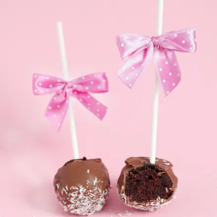 Schnelle Milka-Cake-Balls
