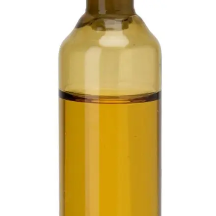 Mit Teebaumöl gegen Fußpilz