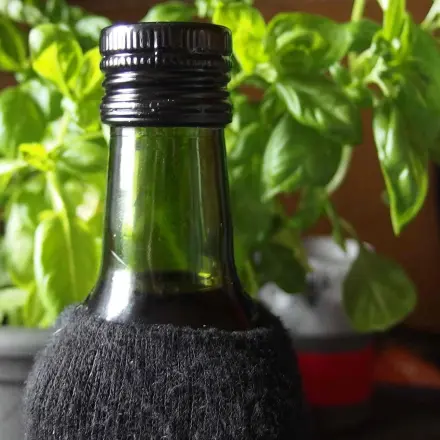 Kräuteröle dunkel aufbewahren