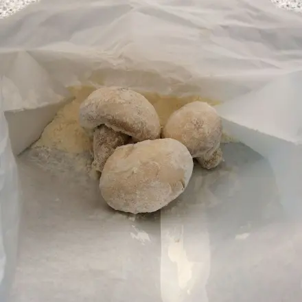 Pilze, Schrimps etc. leicht panieren