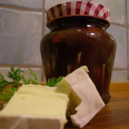 Eingelegter Camembert