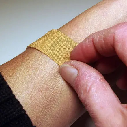 Pflaster schmerzlos entfernen II