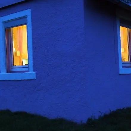 Bei Abwesenheit: Wohnung oder Haus bewohnt aussehen lassen